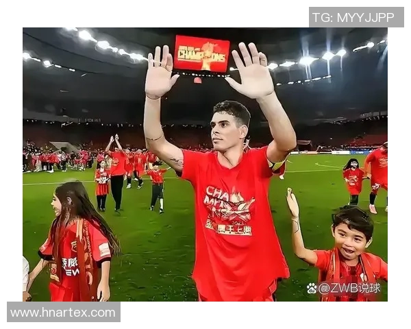 那些因帅气退役的足球球星们他们的传奇人生与场外魅力