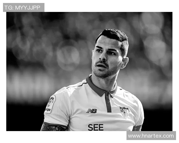 足球传奇再现：50位全球顶尖球星的成长历程与辉煌时刻